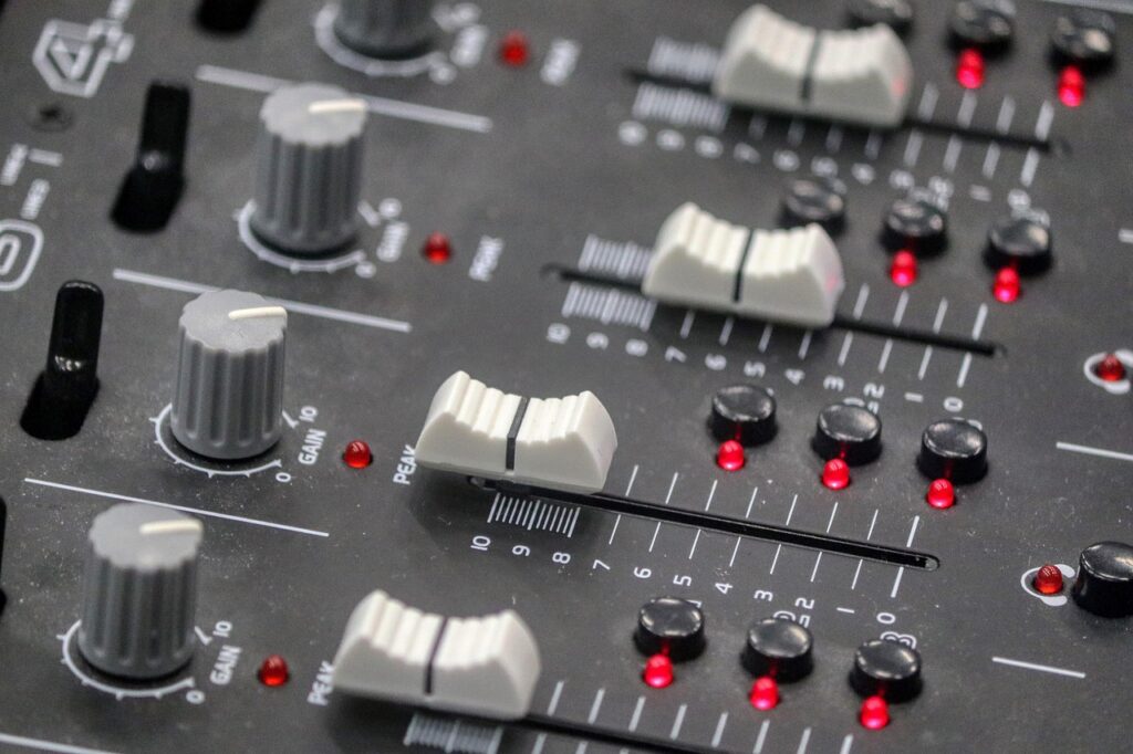 mixer, sound, sound studio, audio, volume, studio, music studio, music system, dj, technology, teacher's desk, amplifier, mixer, sound studio, studio, music studio, music studio, music studio, music studio, music studio